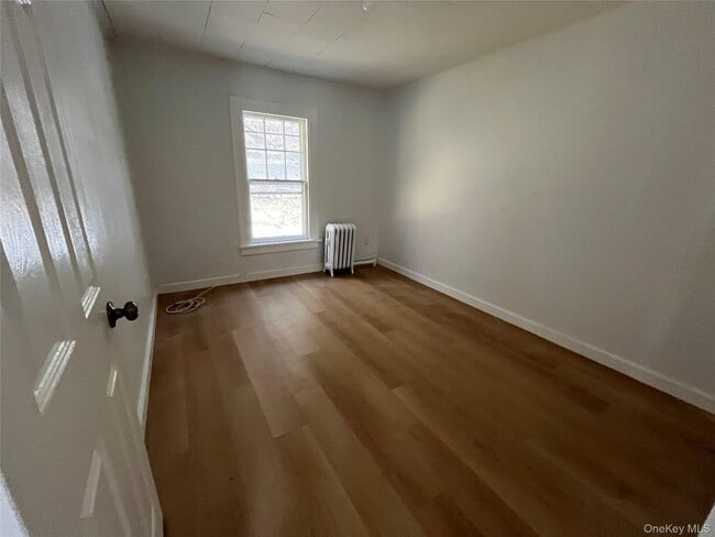 Building Photo - 2694 US-9W