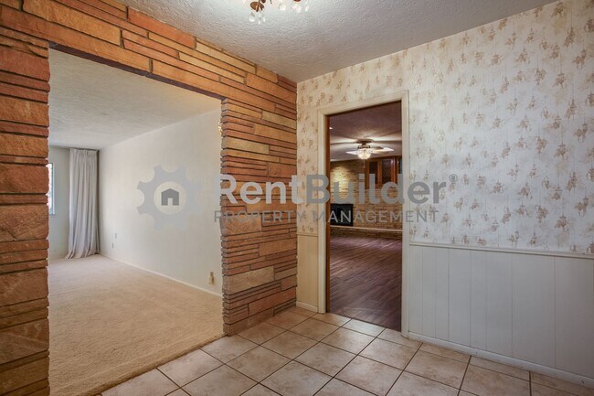 Building Photo - !!CALL US TODAY AT (505) 808-6467 TO SCHEDULE A VIEWING AND MAKE THIS YOUR NEW HOME!!