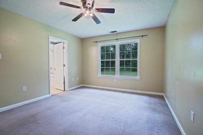 Building Photo - 268 Cartertown Rd
