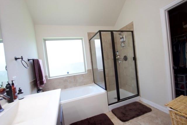 Building Photo - 20627 White Hyacinth Dr