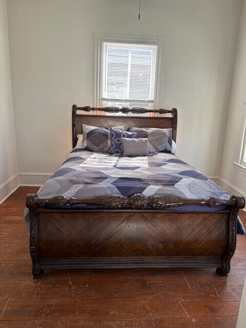 Building Photo - 606 14th St