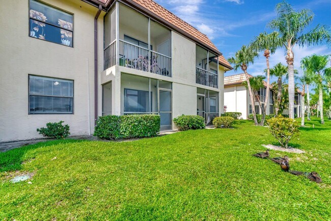 Building Photo - 7101 Golf Colony Ct