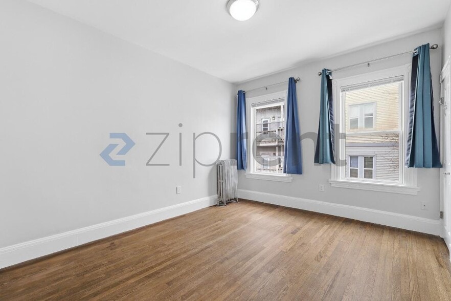 Building Photo - 1 Kavanaugh Way