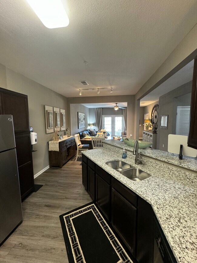 Building Photo - 1031 Farm to Market Road 2931 Apt #817, Au...