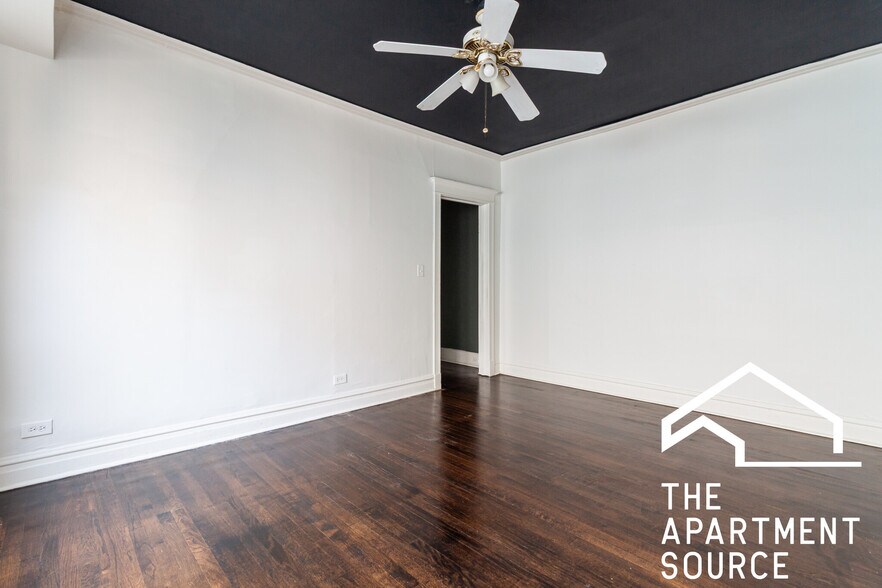 Building Photo - 4112 N Broadway St