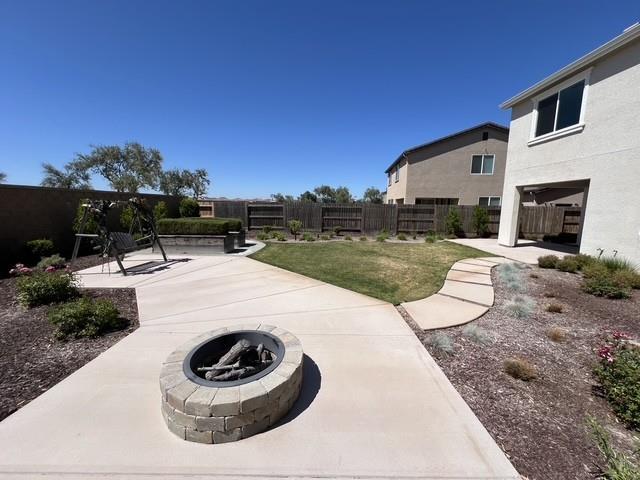 Building Photo - 1229 Traverse Dr S