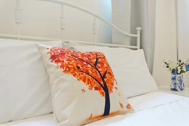 Primary Photo - 1811 Ivar Ave