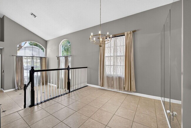 Building Photo - 1204 Oakwater Dr