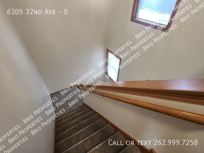 Building Photo - 6305 32nd Ave