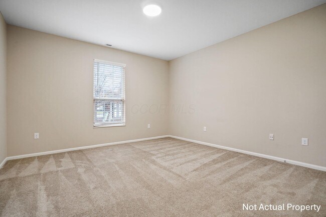 Building Photo - 4918 Stratford Pine Ln