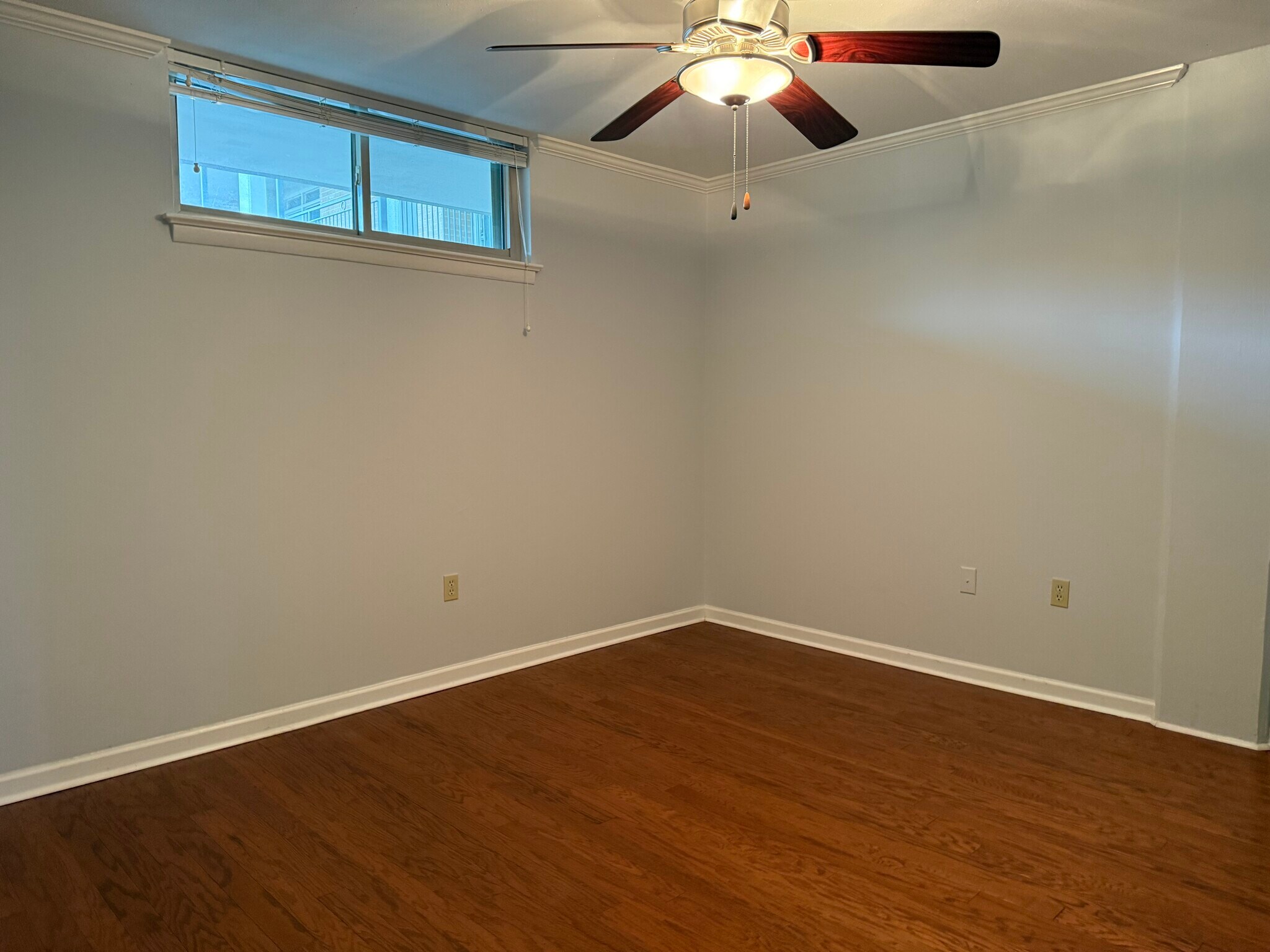 Building Photo - 3915 Saint Charles Ave