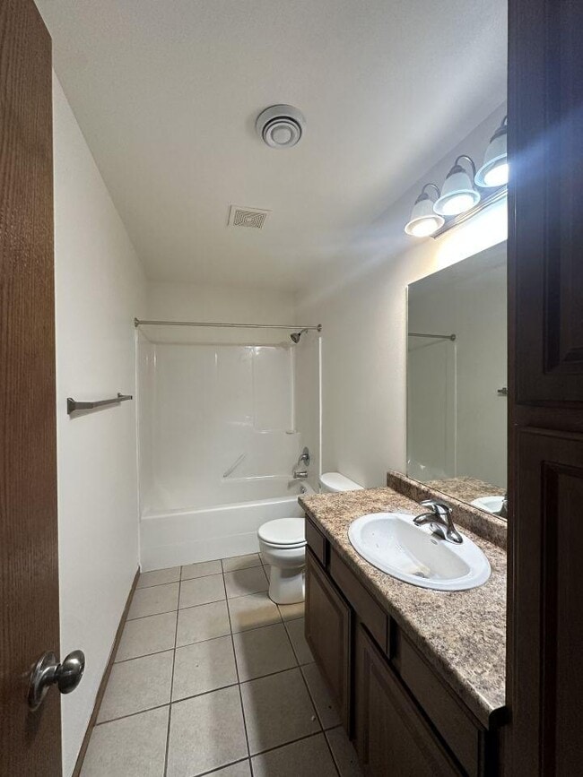 Building Photo - 2 bedroom in Billings MT 59105