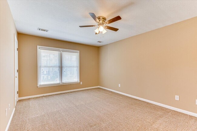 Building Photo - Home for Rent - 139 Spring Lakes Drive