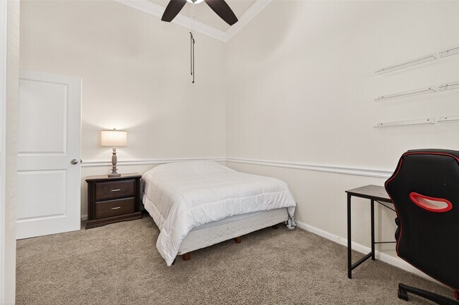 Building Photo - 26511 Twin Arrows Dr