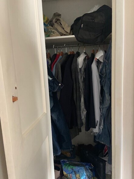 Closet/Hall Area - 314 W Miner St