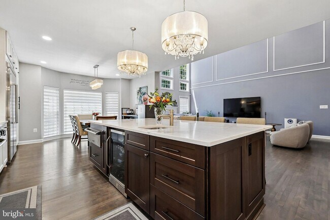 Building Photo - 13677 Sweet Woodruff Ln