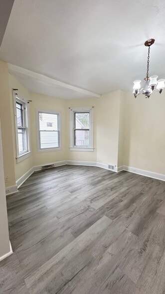 Building Photo - 612 Court St