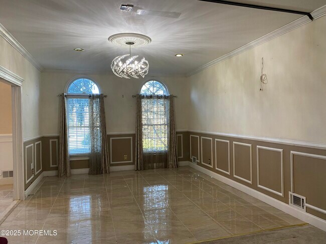 Building Photo - 41 Church Rd