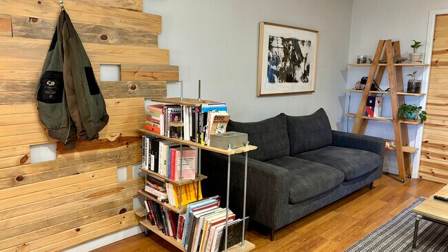 Building Photo - 3363 Madison Ave