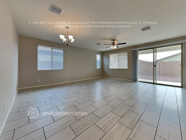 Building Photo - 19683 W Campbell Ave