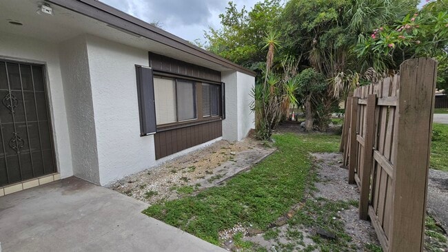 Building Photo - 6980 NW 30th Terrace