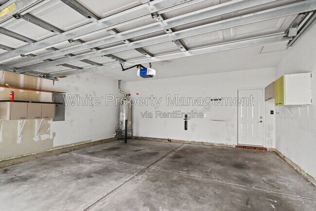Building Photo - 5000 Joyful Noise Ln