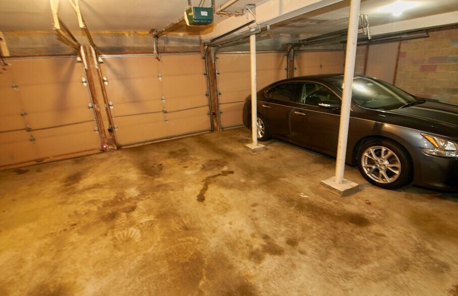 Building Photo - 59 W Catherine St