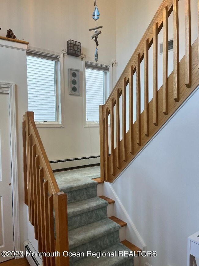 Building Photo - 64 Van Ness Dr