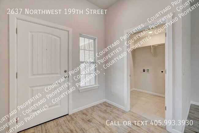 Building Photo - 2637 NW 199th St
