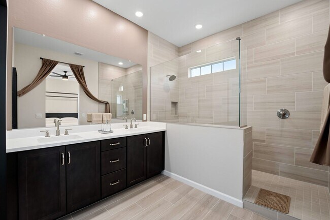 Building Photo - Professionally Designed, Fully Furnished townhome on one of Arabella’s Premium Lots | Scottsdale’...