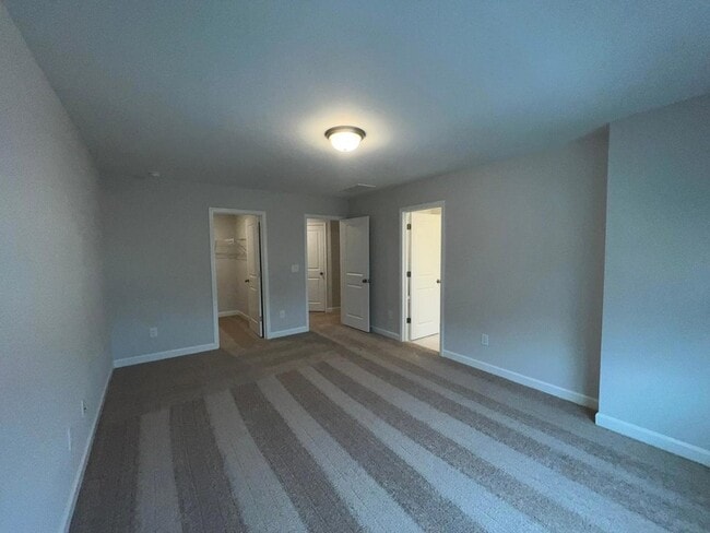 Building Photo - 17 Fairwinds Dr