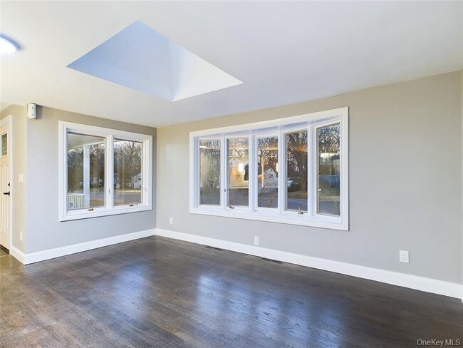 Building Photo - 115 N Clinton Ave