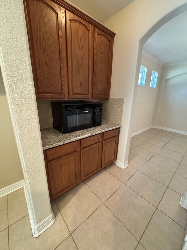 Building Photo - 6003 Marble Hollow Ln