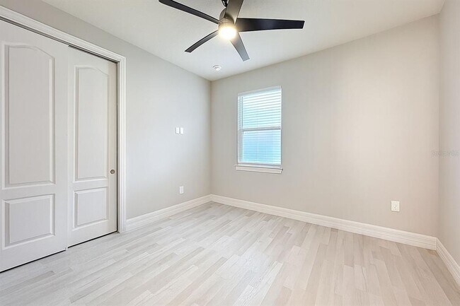 Building Photo - 2232 Bur Oak Blvd