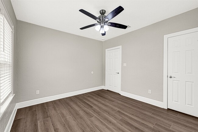 Building Photo - 7403 Cayton St