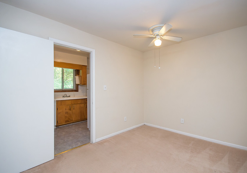 The Pines on Scott - 927 Scott Blvd Decatur GA 30030 | Apartment Finder