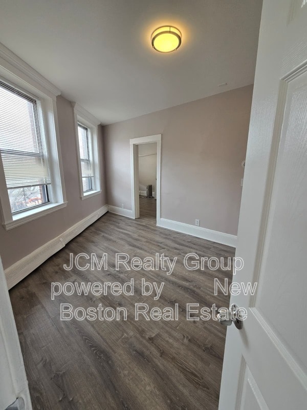 Building Photo - 124 Central Ave