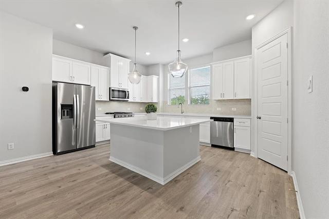 Building Photo - 4831 Aldenbury St