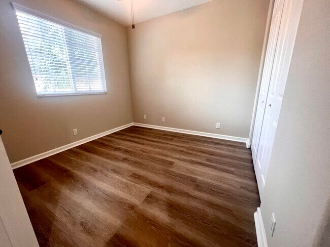 Building Photo - 7406 Briella Dr
