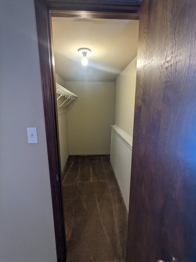 Building Photo - 3630 N Aspen Cir