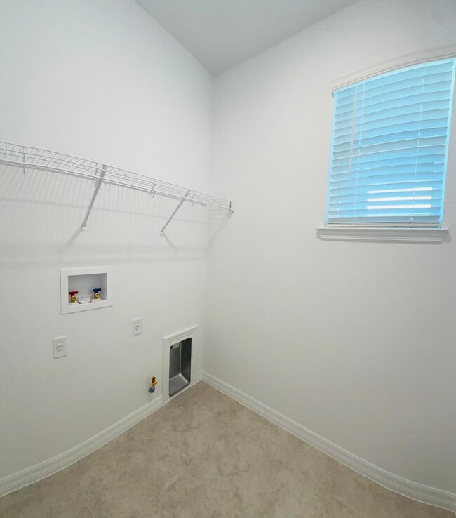 Building Photo - 7193 SW 86th Ct
