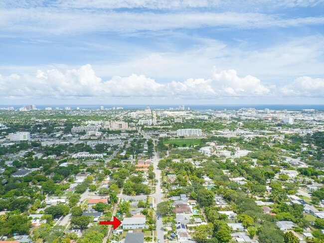 Building Photo - 619 SW 17th St