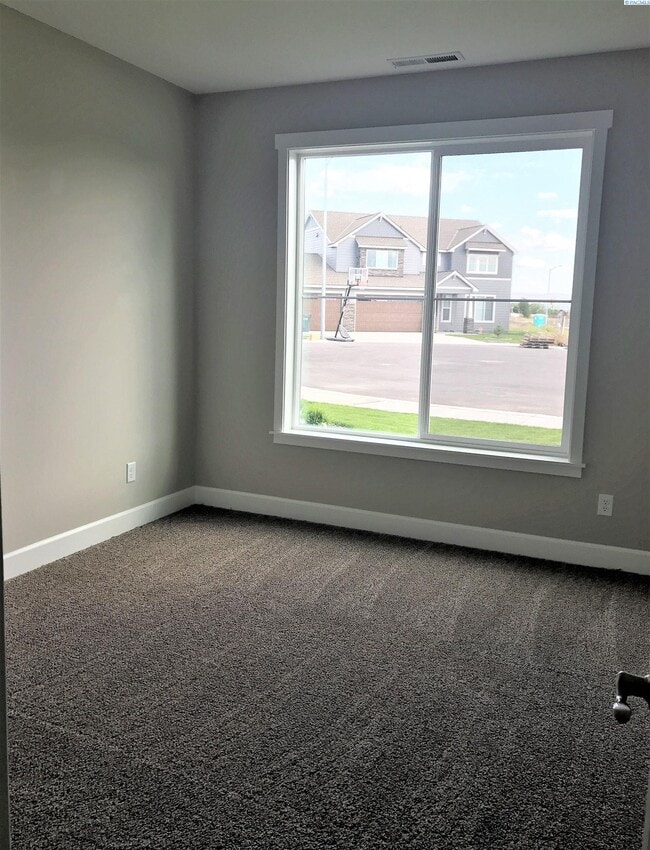 Building Photo - 3 Bed/2 Bath Pasco Rambler on Cul-de-Sac