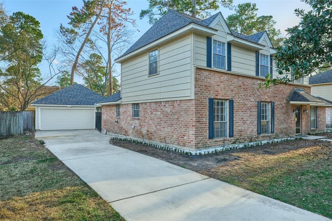 Building Photo - 715 Baltic Ln