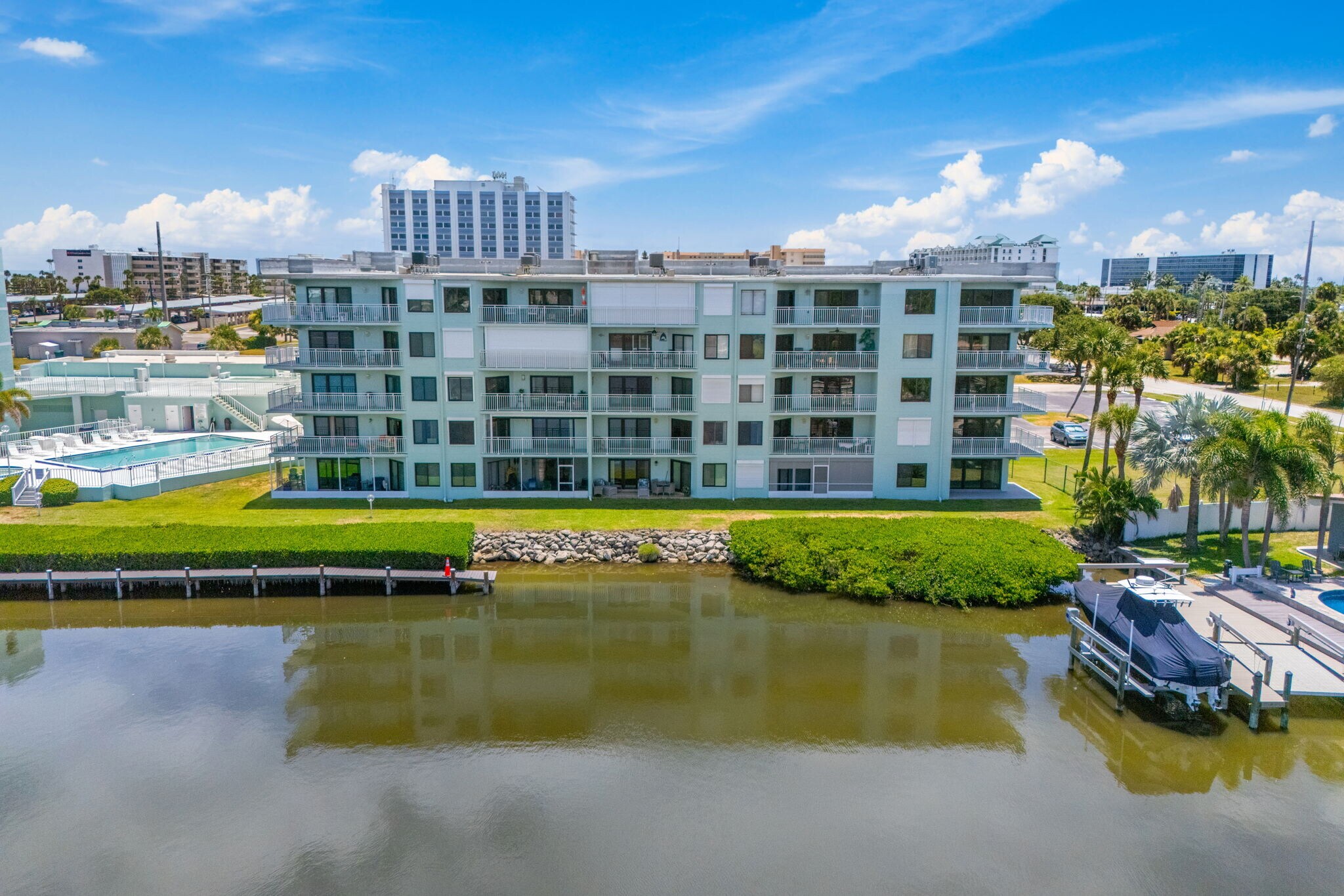 Building Photo - 1700 Commodore Blvd