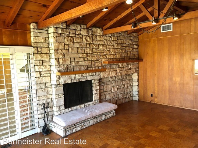 Building Photo - 3 br, 2.5 bath House - 1722 Grandview Street