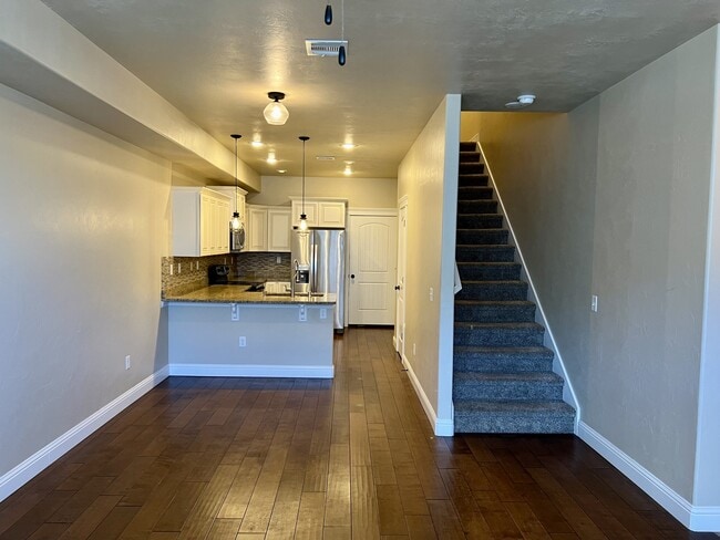 Building Photo - 3609 Autumn Colors Dr