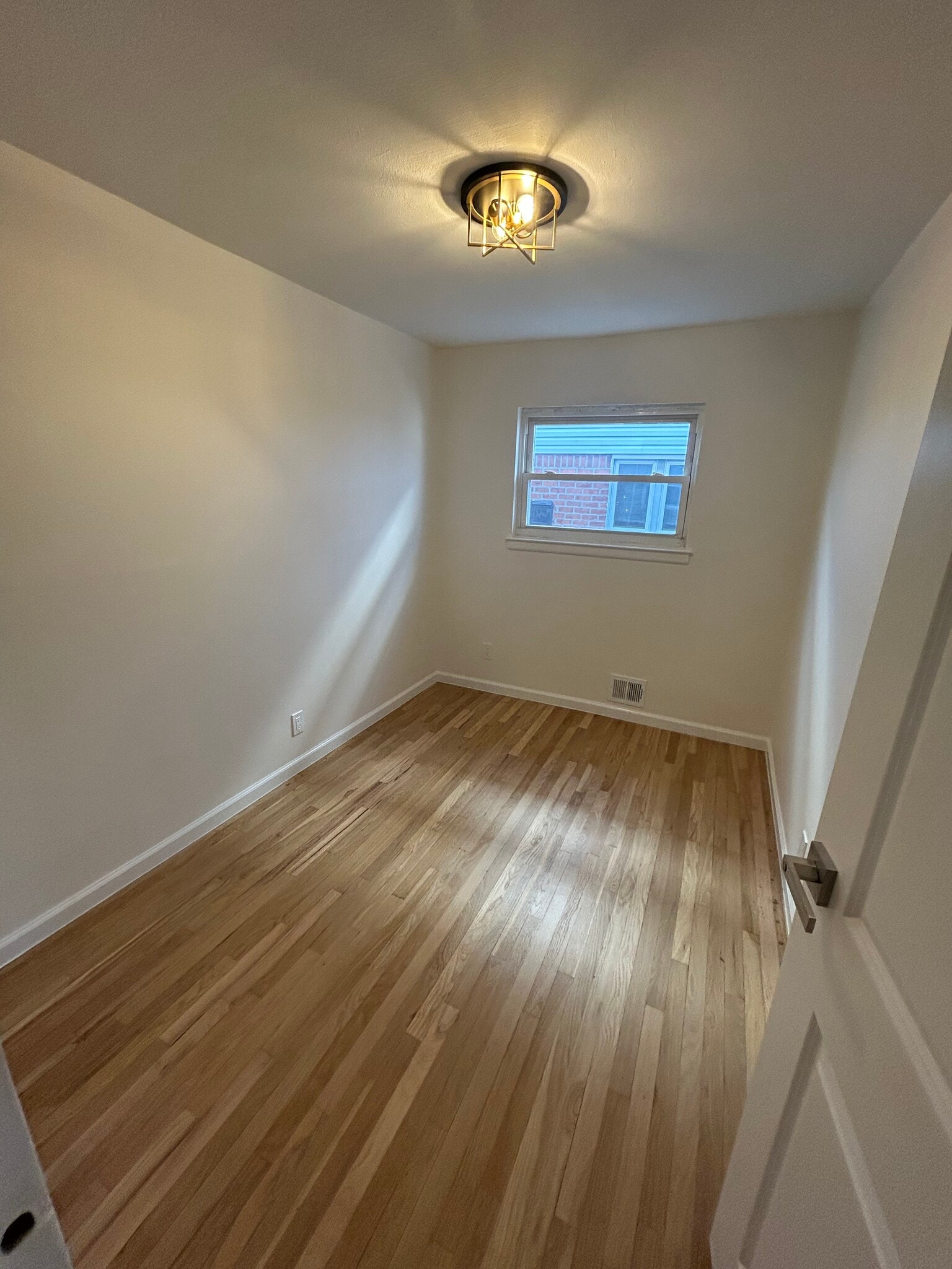 Building Photo - 2731 E 65th St