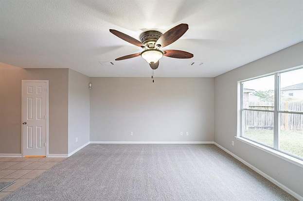 Building Photo - 28877 San Bernard River Loop