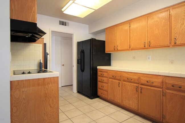 Building Photo - 11417 N 103rd Ave